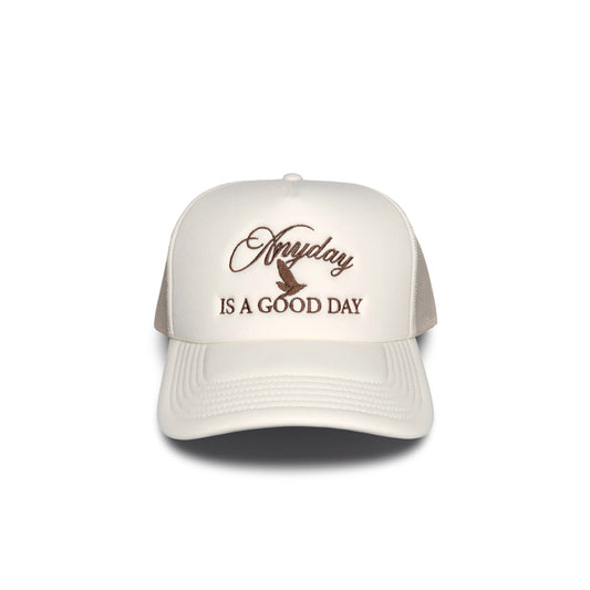 A NEW YORK DAY "GOOD DAY" FOAM TRUCKER HAT