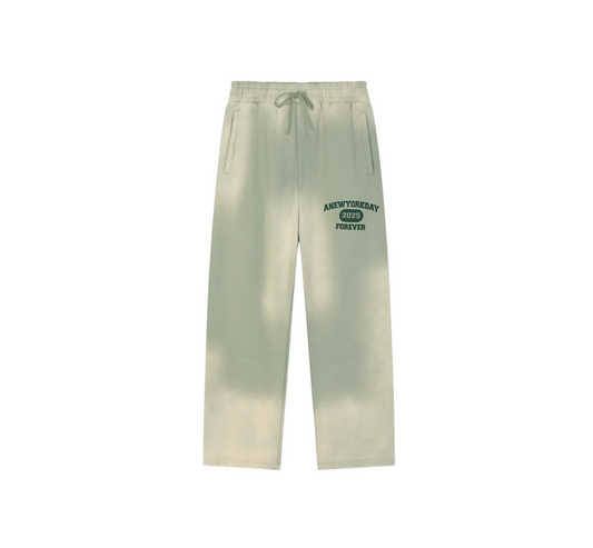 A NEW YORK DAY "COLLEGIATE" SUN FADE CUFFLESS SWEATPANTS